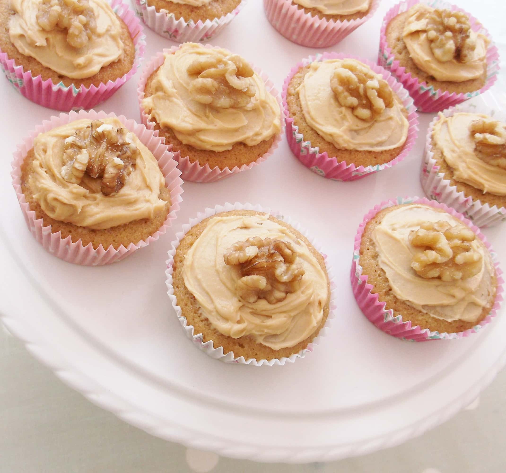 Coffee And Walnut Cupcakes Easy Peasy Foodie