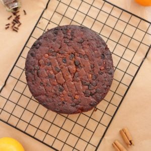Easy Peasy Christmas Cake