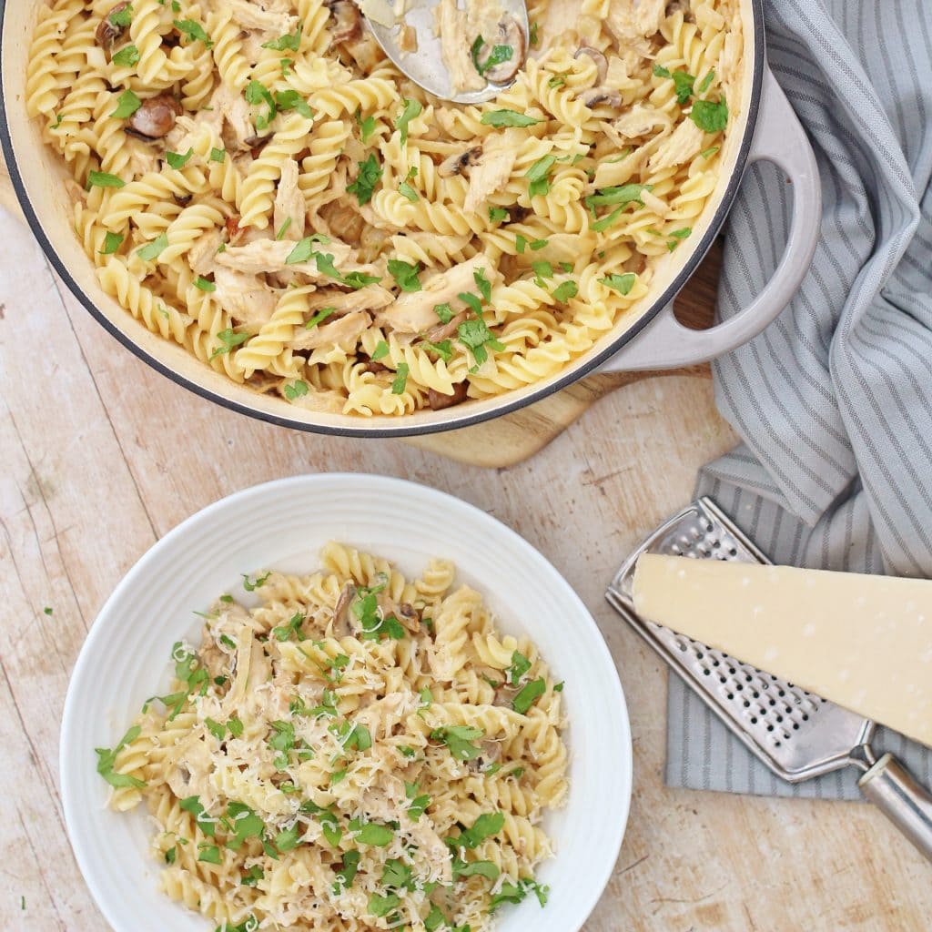 Creamy Leftover Turkey Pasta Easy Peasy Foodie