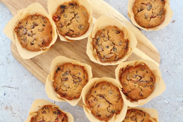Easy Christmas Cake Muffins