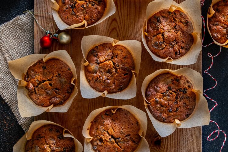 Easy Christmas Cake Muffins HERO