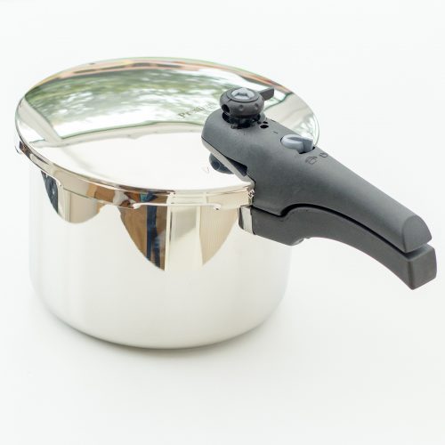 Pressure Cooker Beef Curry & Prestige Smartplus Review Easy Peasy Foodie