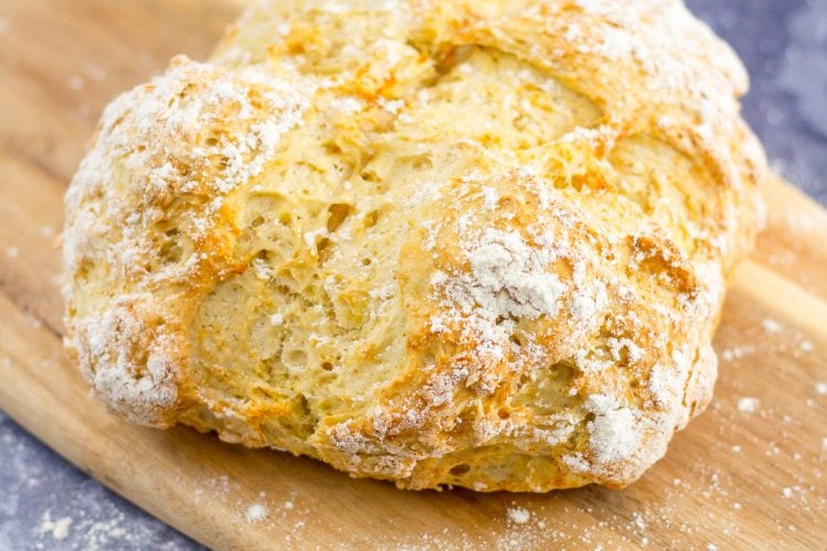 Easy White Soda Bread