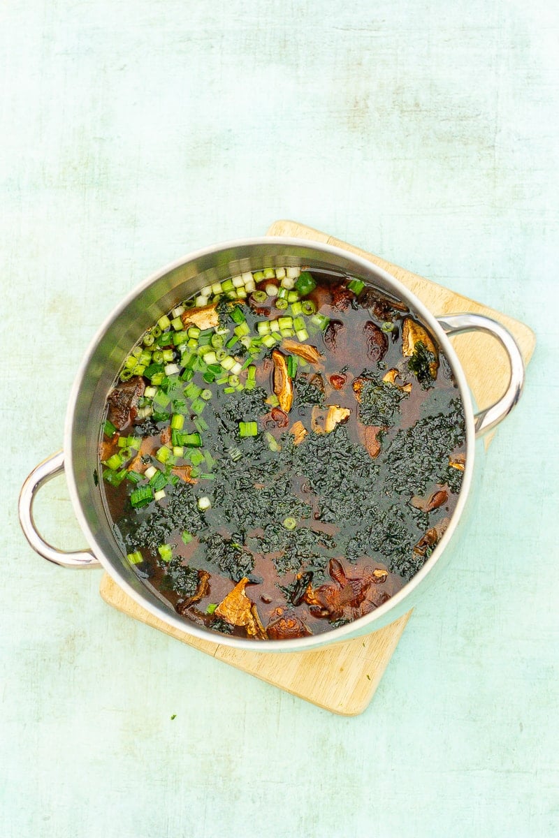 Easy One Pot Chicken Ramen