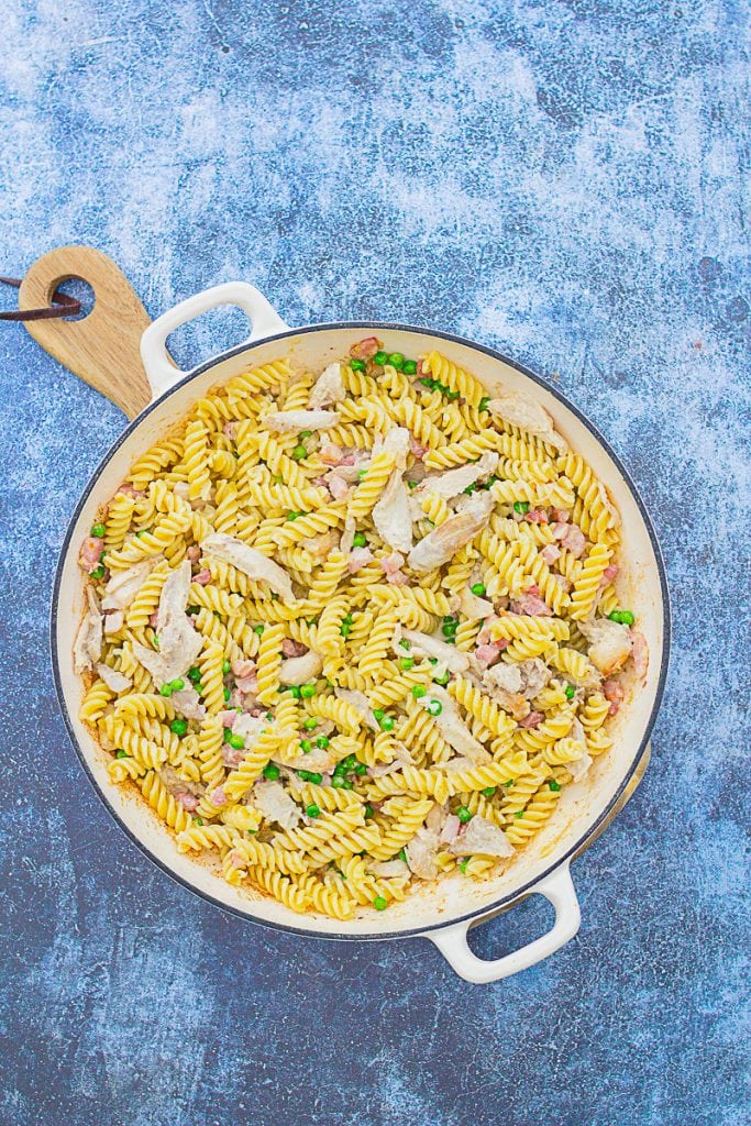 Easy Leftover Roast Chicken Pasta Easy Peasy Foodie