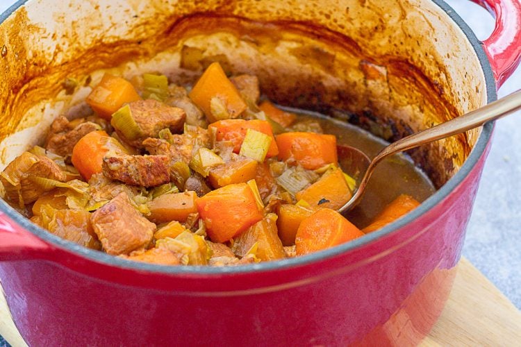 Diced Pork and Apple Stew