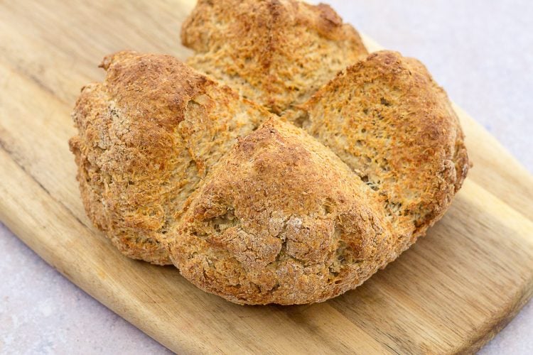 Easy Cheese Soda Bread
