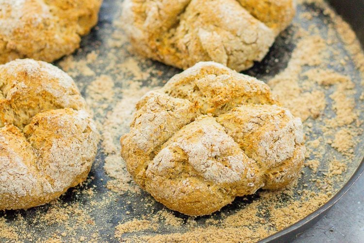 Easy Soda Bread Rolls
