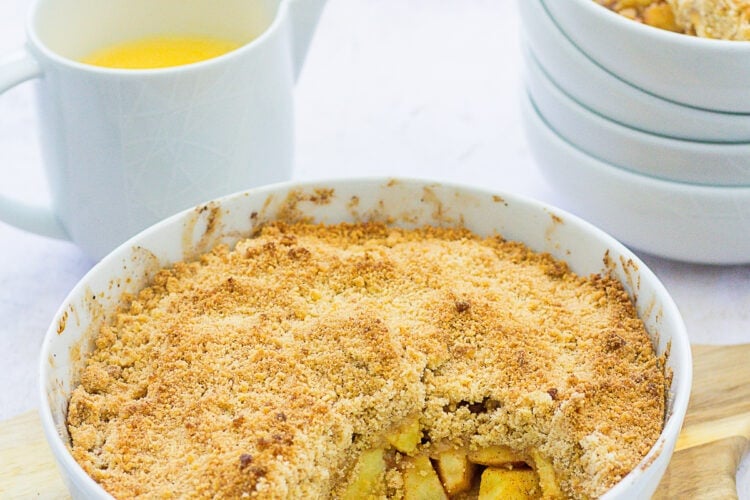 Easy Peasy Apple Crumble