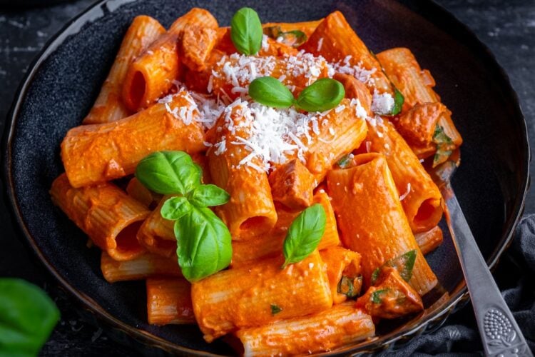 Easy Creamy Chorizo Pasta