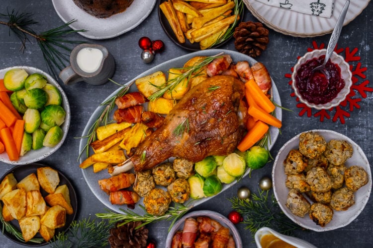 Easy Budget Christmas Dinner Hero