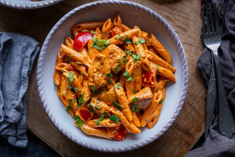 Creamy Cajun Chicken Pasta Hero