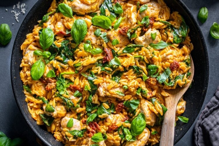 Marry Me Chicken Orzo One Pot HERO