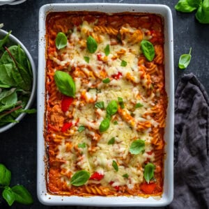 Creamy Tomato Tuna Pasta Bake Hero